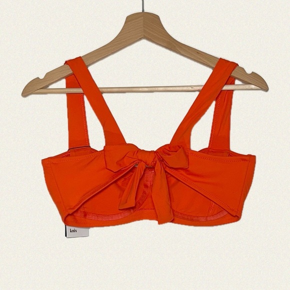 Knix Your Balcony Cup Bikini Top - Picture 9 of 9